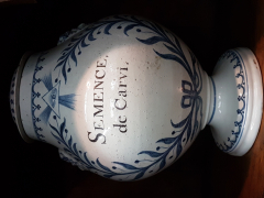 Visite de l'apothicairerie et musée traditions et vie de Chatillon sur Chalaronne